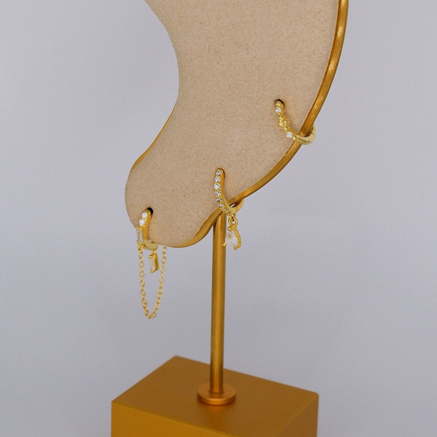 Argola S925 Transparente c/ Brilhantes