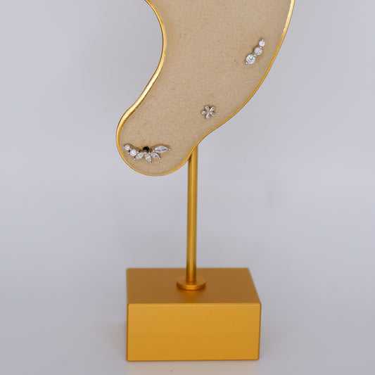 Piercings Bolinha Prateados #15 Curvo, Flor e 3 Brilhos