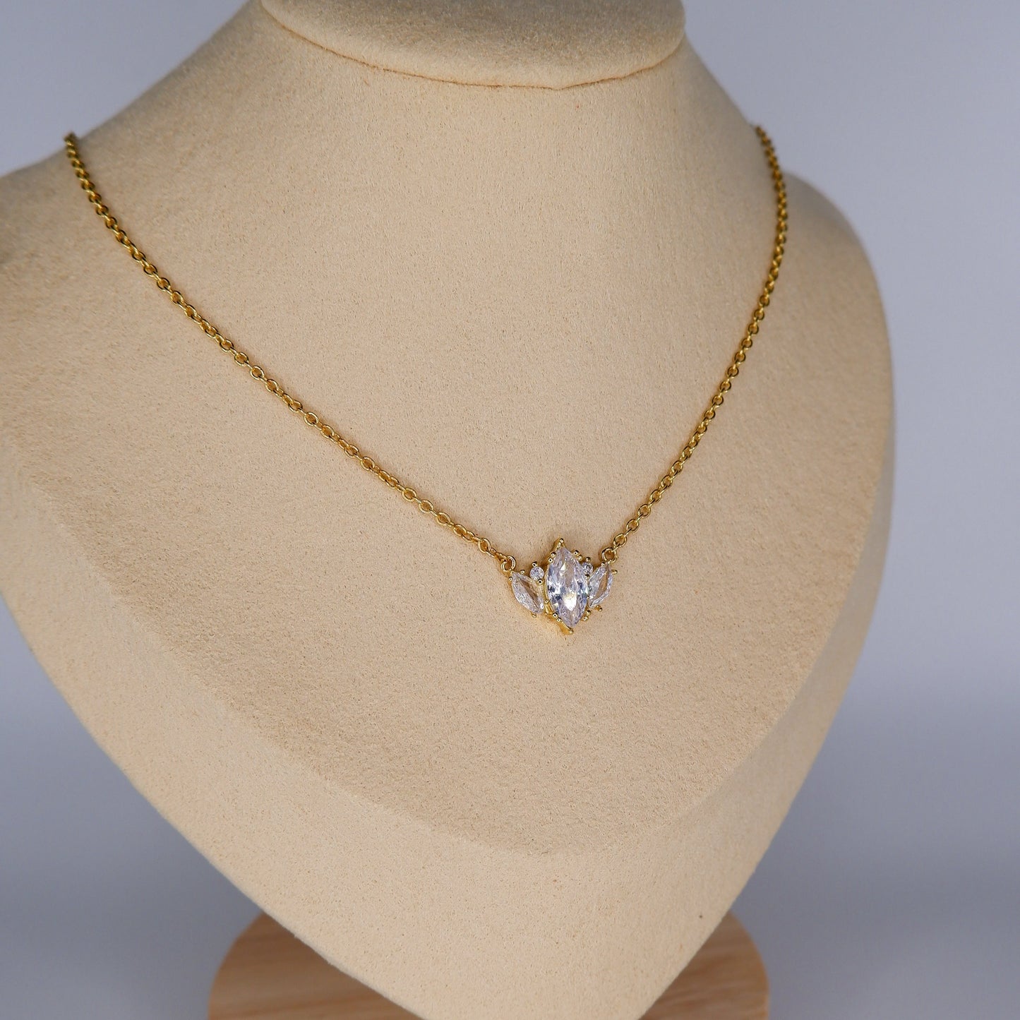 Colar S925 Pedras Transparentes