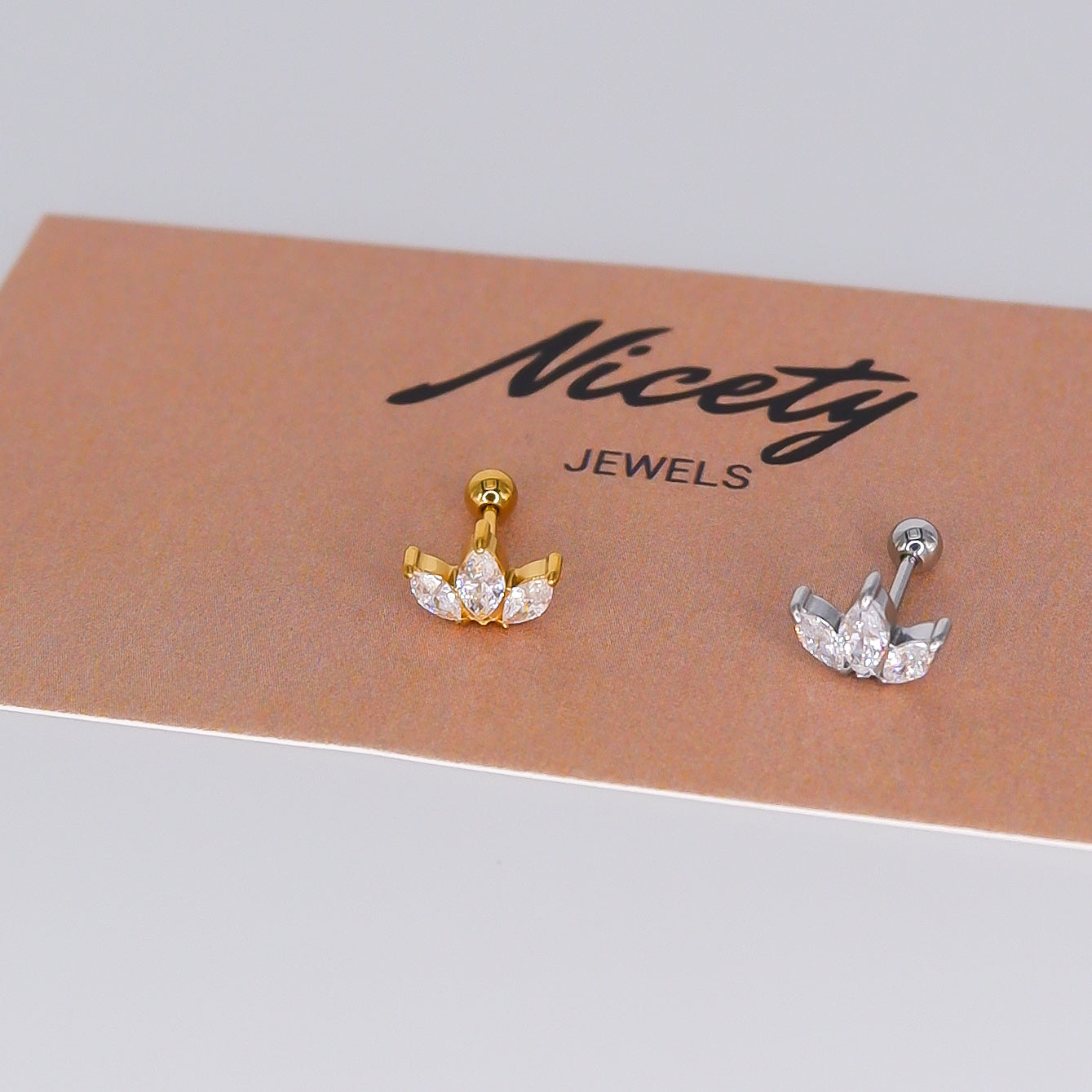 Piercing Aço Inoxidável 3 Brilhos Coroa