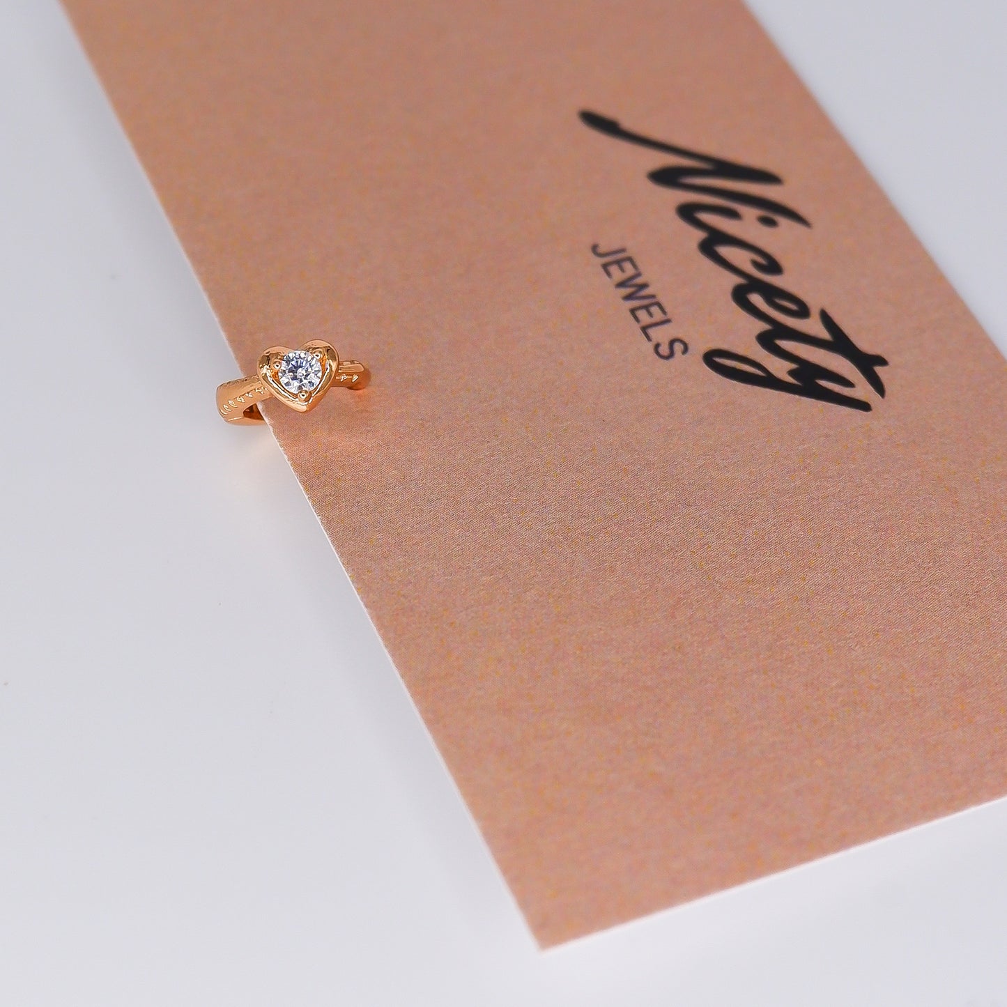 Mini Argola 6mm Aço Inoxidável Coração