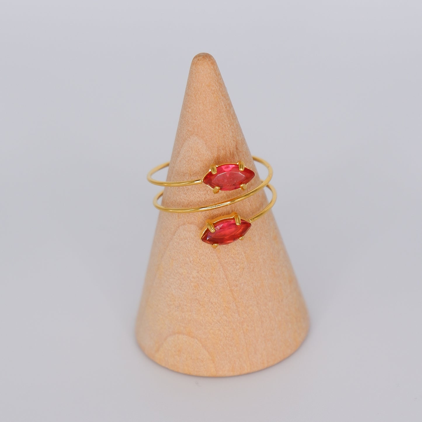 Anel Ajustável Dourado com Pedras Rosa