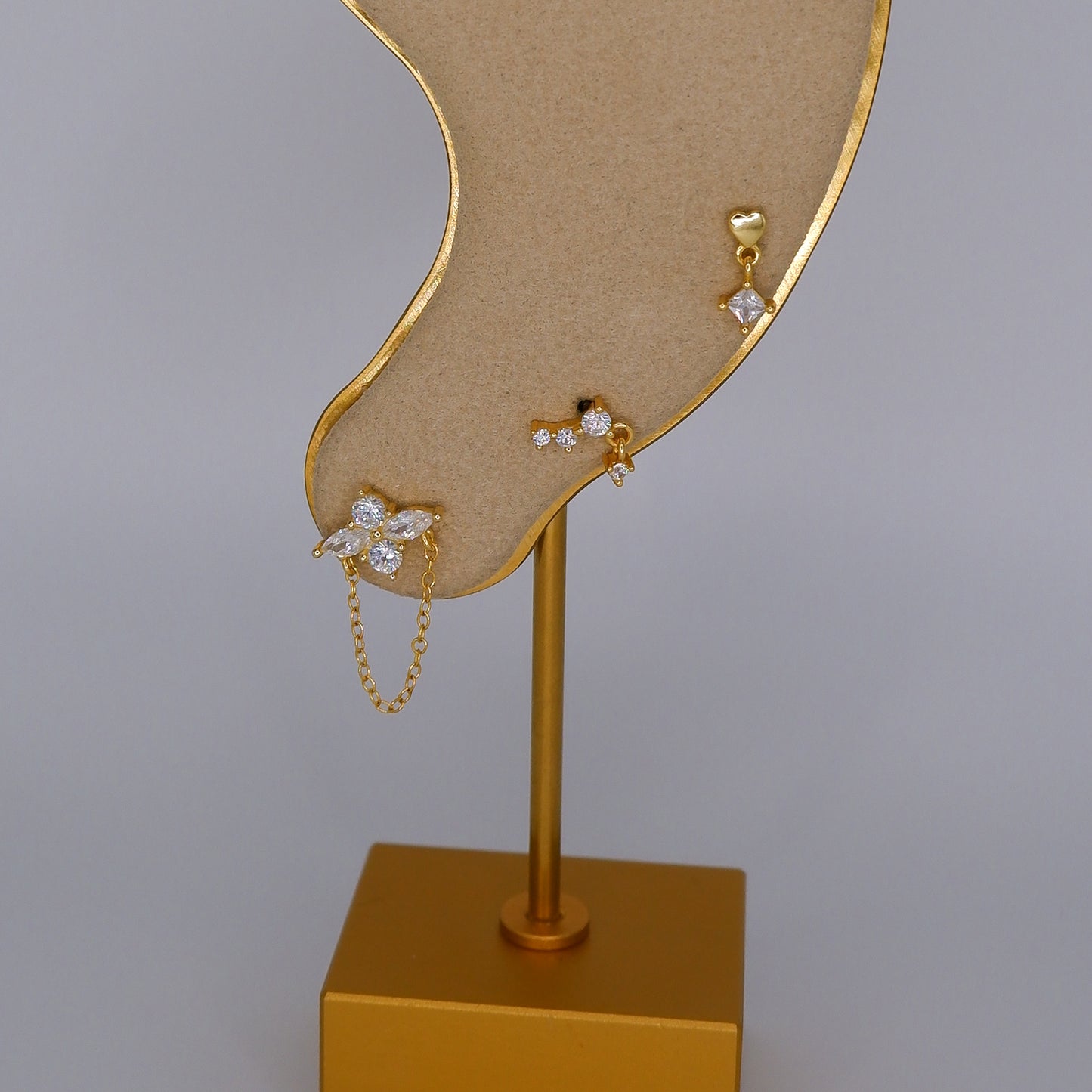 Piercings Achatados Dourados #20 Corrente, Curvo e Coração