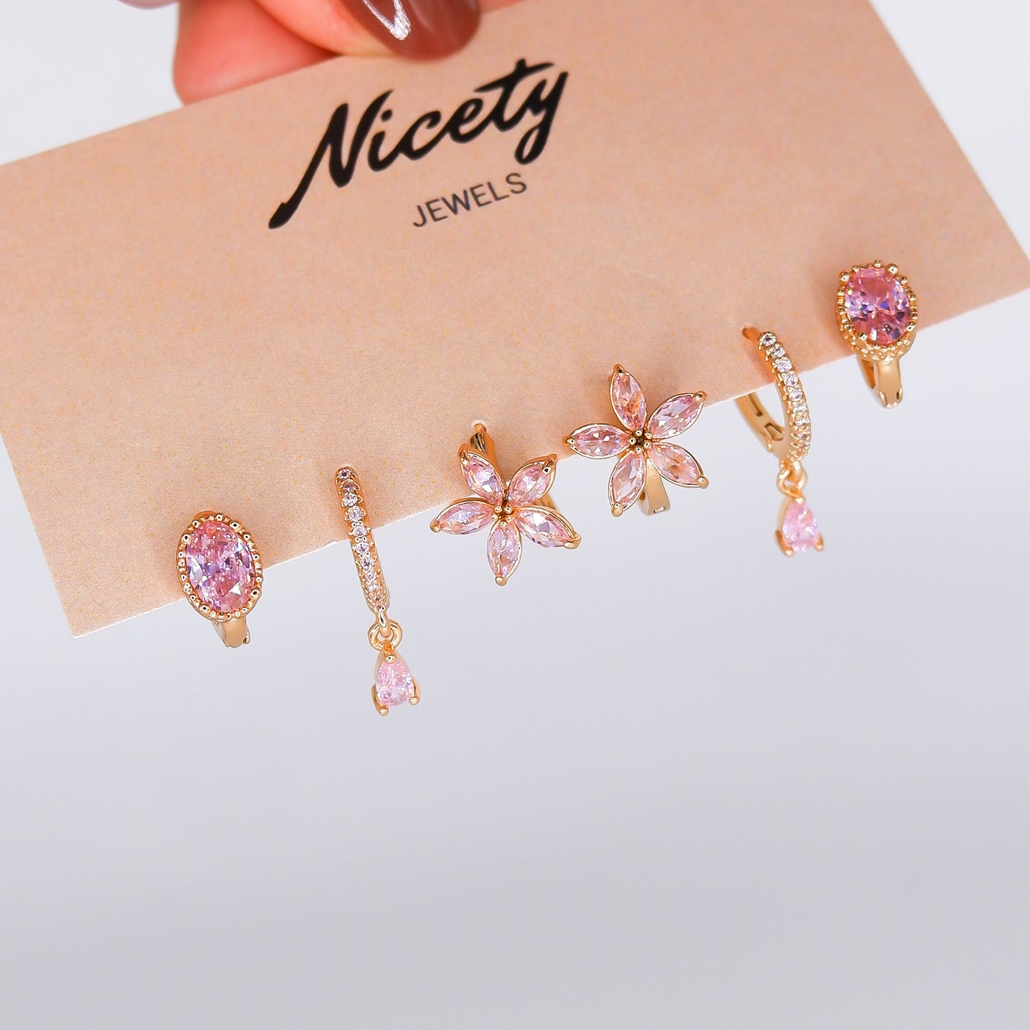 Pack Dourado Brilho Oval, Pendente Gota e Flor Rosa Bébé