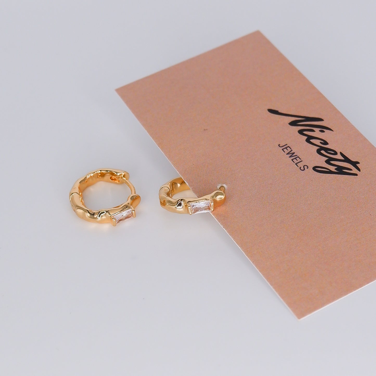 Argola Rectângulo Brilhante Transparente