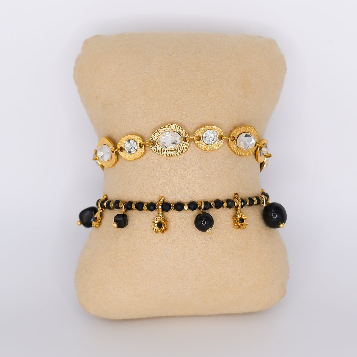 Pulseira Aço Inoxidável Bolas e Pendentes Pretos