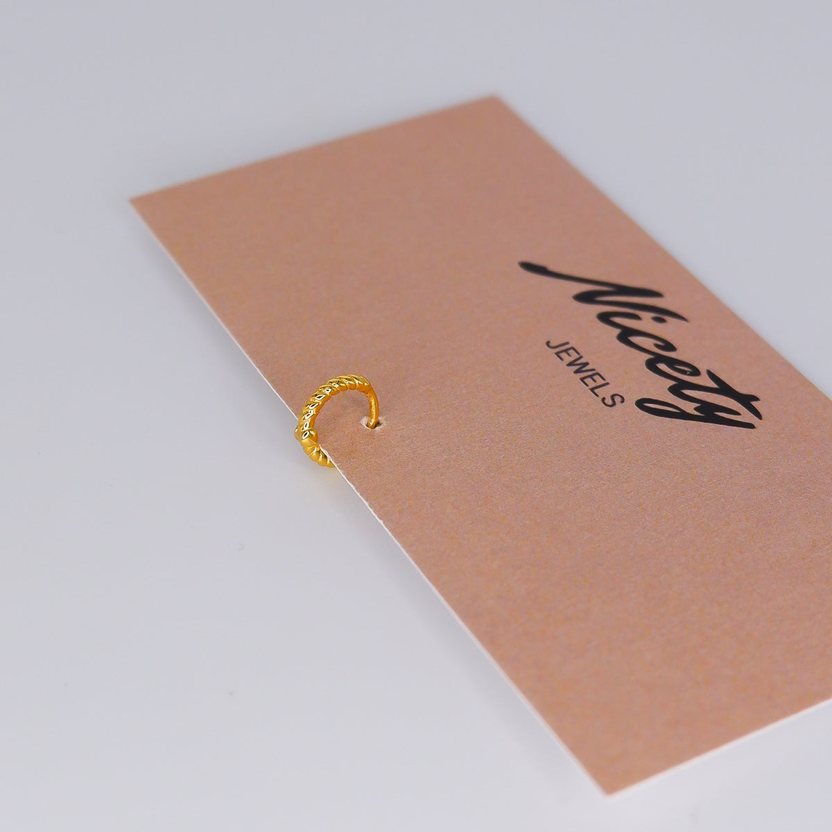 Mini Argola 6mm S925 Dourada Entrelaçada