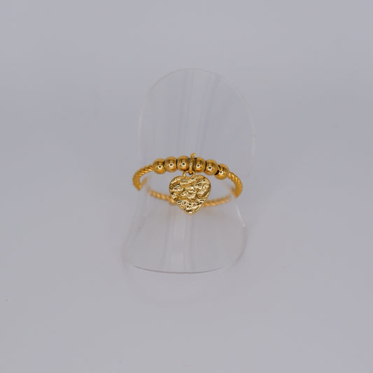 Anel Ajustável Dourado com Coração Pendente