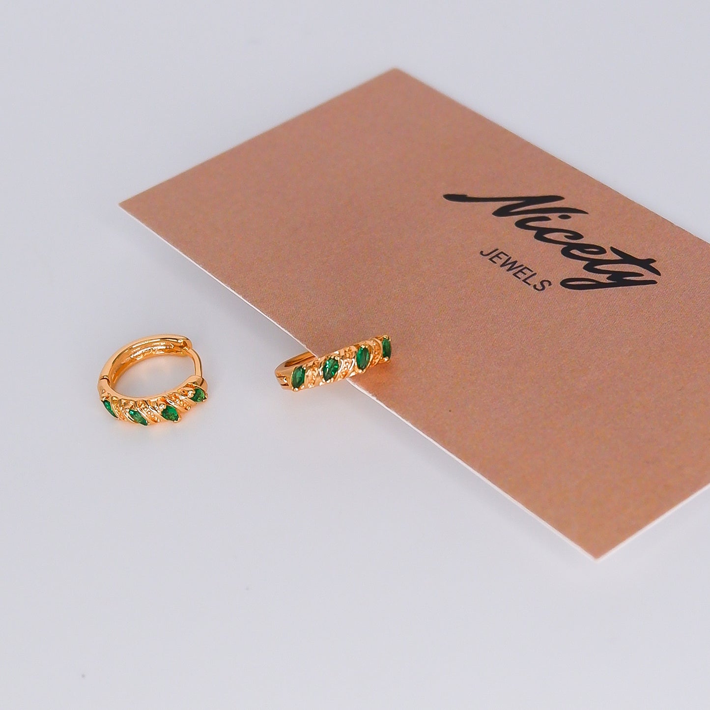 Argola Hipoalergénica 4 Brilhos Ovais Verdes