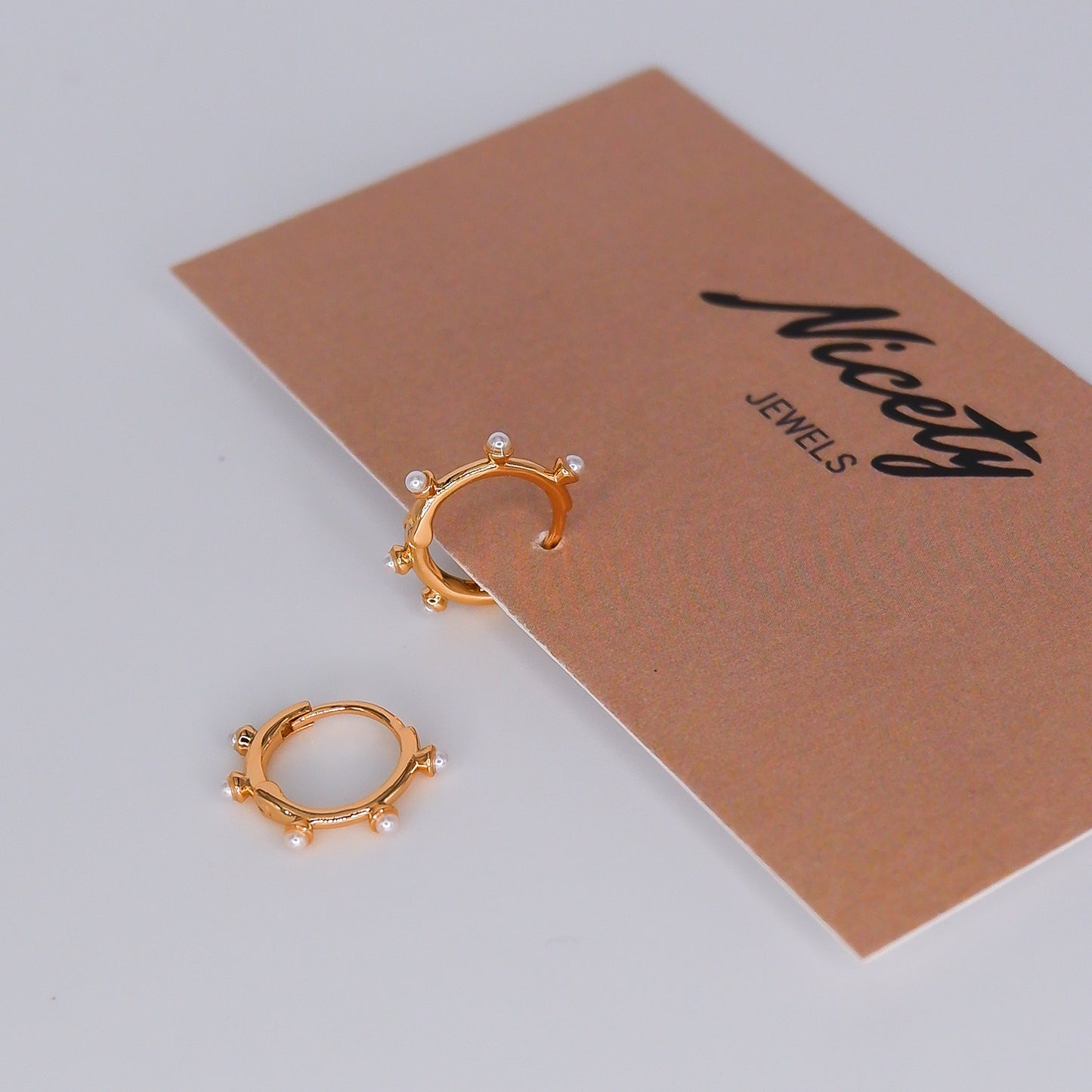 Argola Hipoalergénica Pérolas