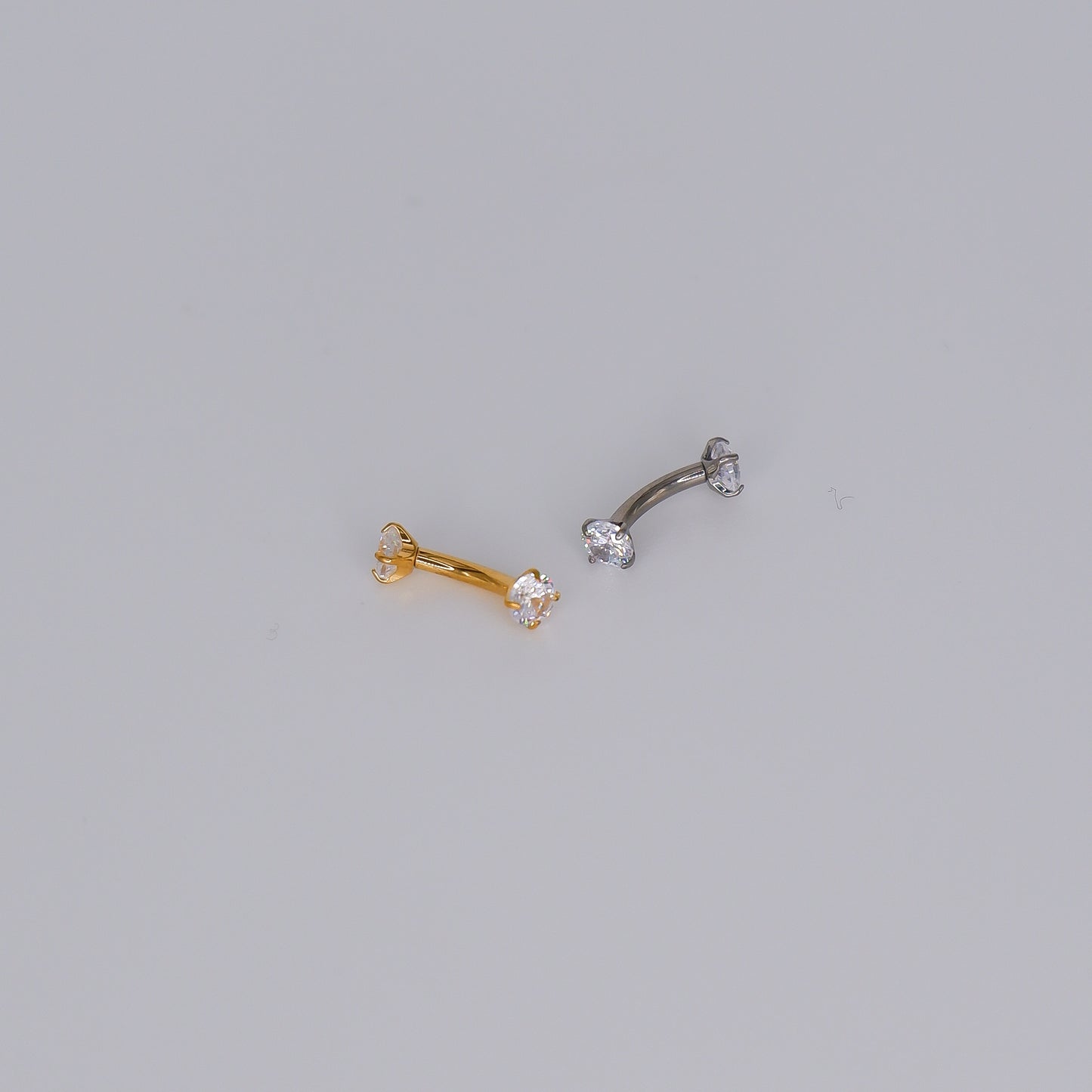 Piercing aperta ambos os lados