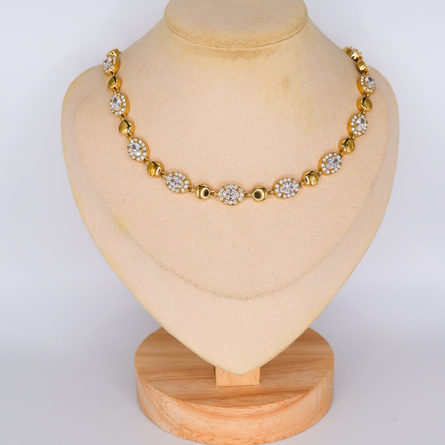 Colar Bolas Brilhantes