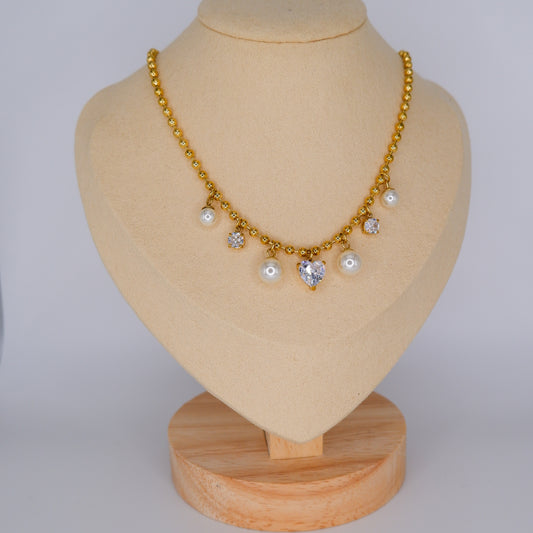 Colar Dourado Pérolas Pendentes