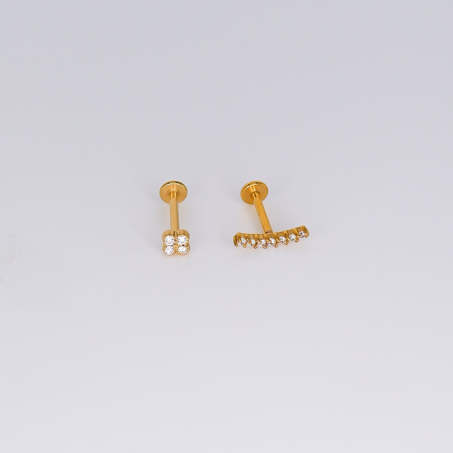 Piercing Achatado Flor e Curvo 7 Brilhos