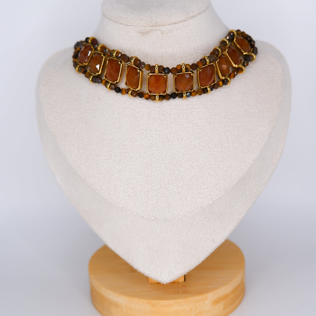 Colar Chocker