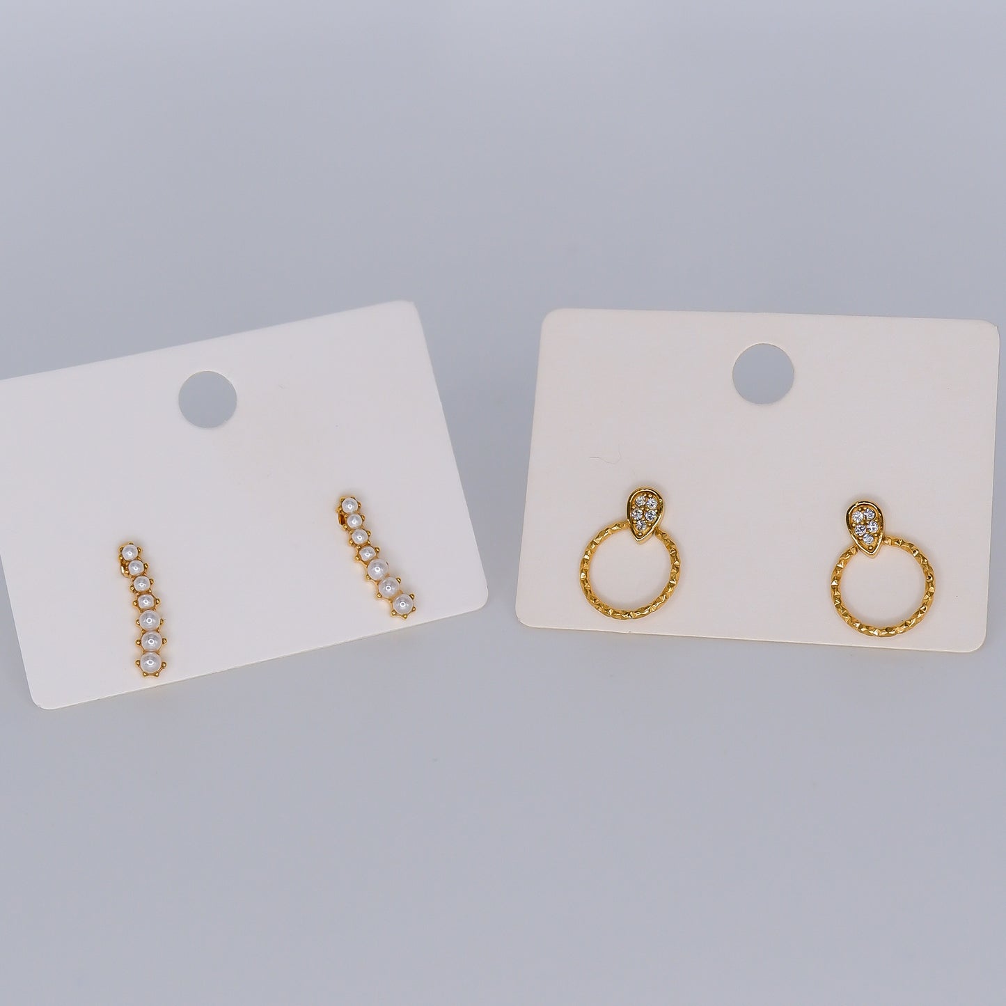 Brinco Círculo e Pérolas
