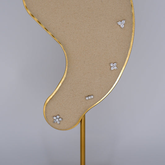 Piercings Bolinha Prateados #1 Flores e mini Risco