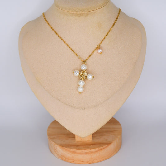 Colar Cruz de Pérolas