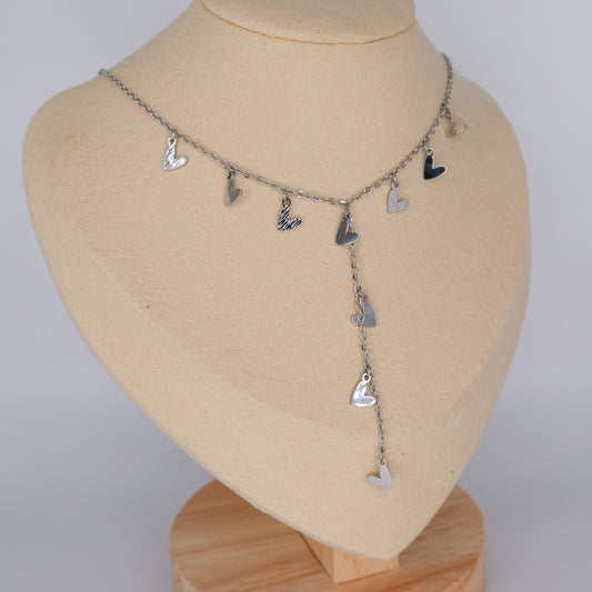 Colar Prateado Corações