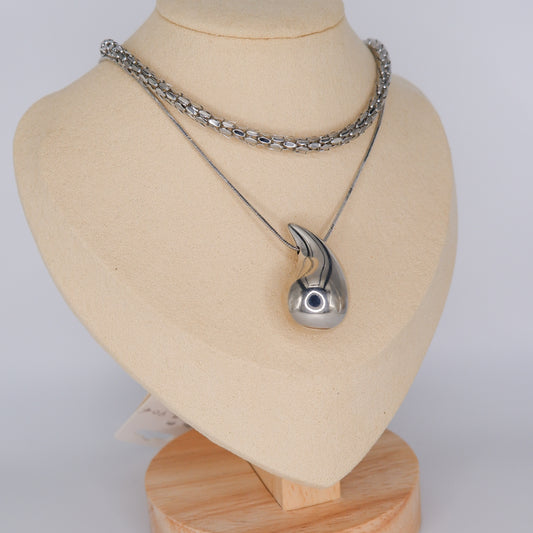 Colar Prateado Gota e Malha