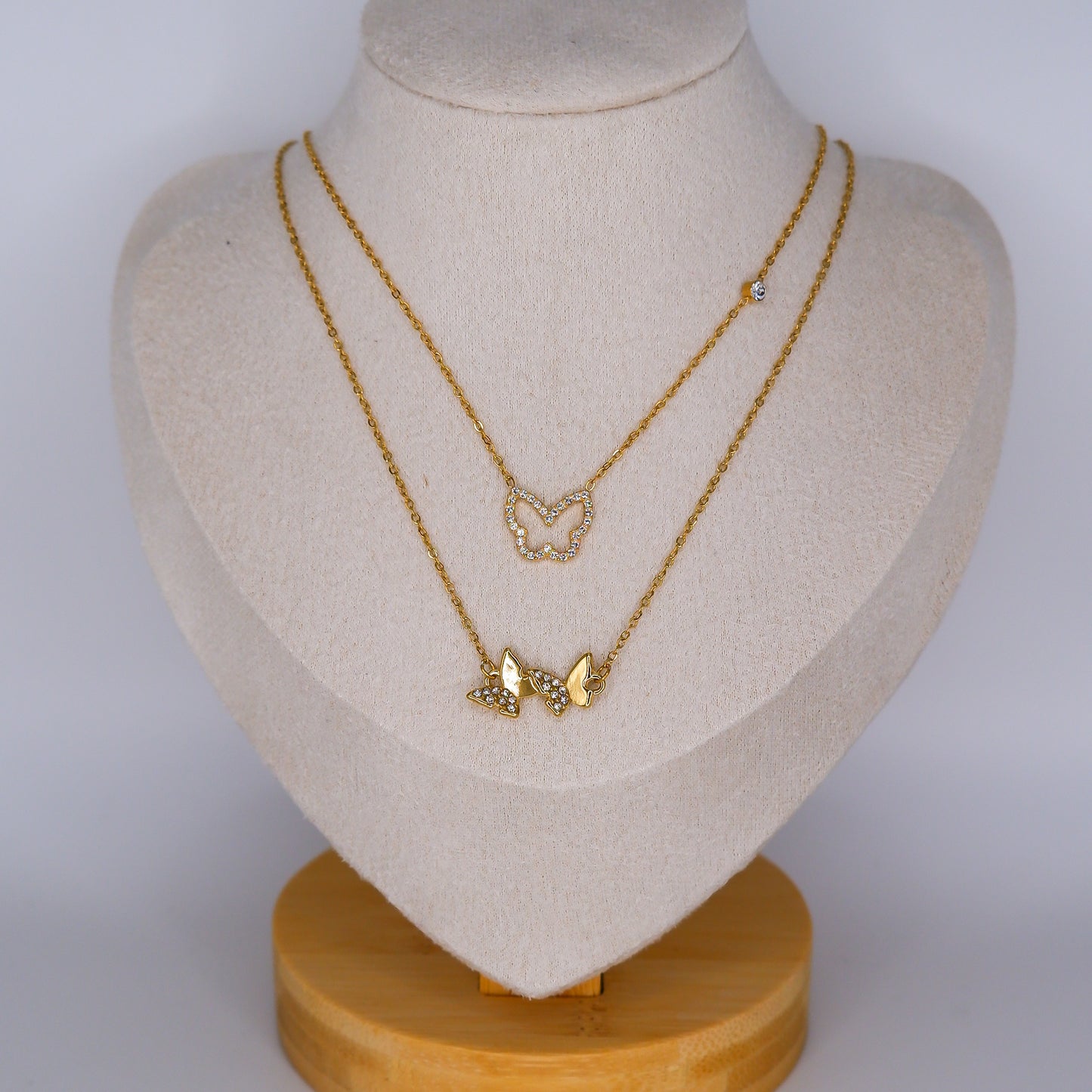 Colares Borboleta Brilhante e 2 Borboletas