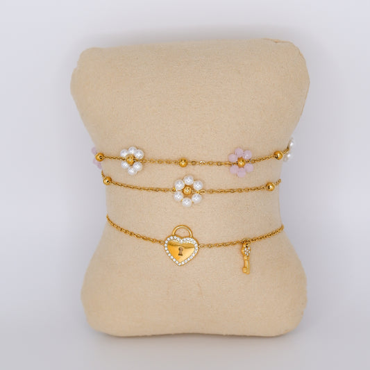 Pulseira Aço Inoxidável Flores e Coração com Chave