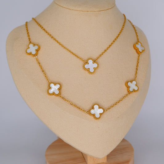 Colar Trevos Madre Pérola