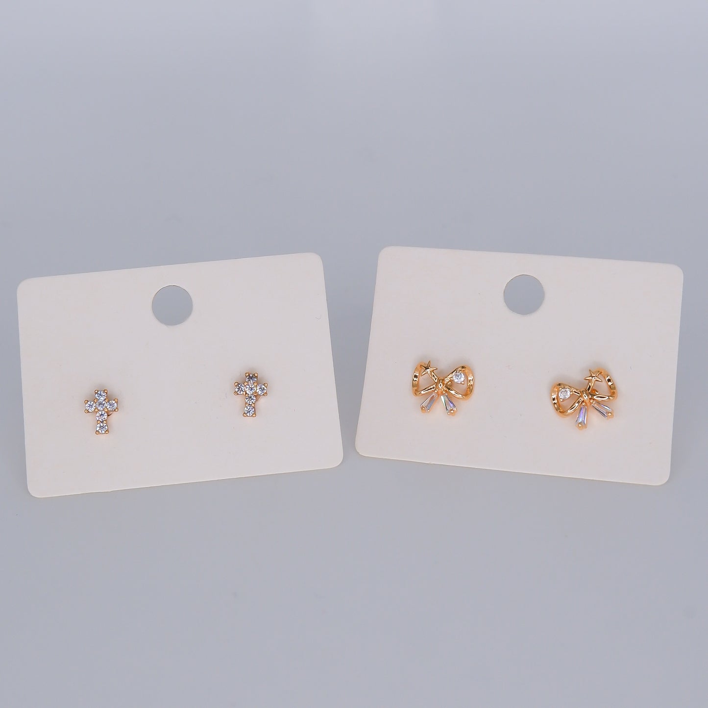 Brincos de Espeto Hipoalergénico Cruz e Laço