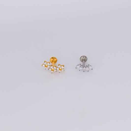 Piercing Achatado 3 Flores e Curvo Prateado