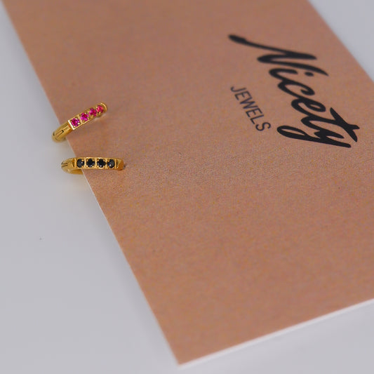 Mini Argolas 5,5mm Aço Inoxidável Rosa e Preta