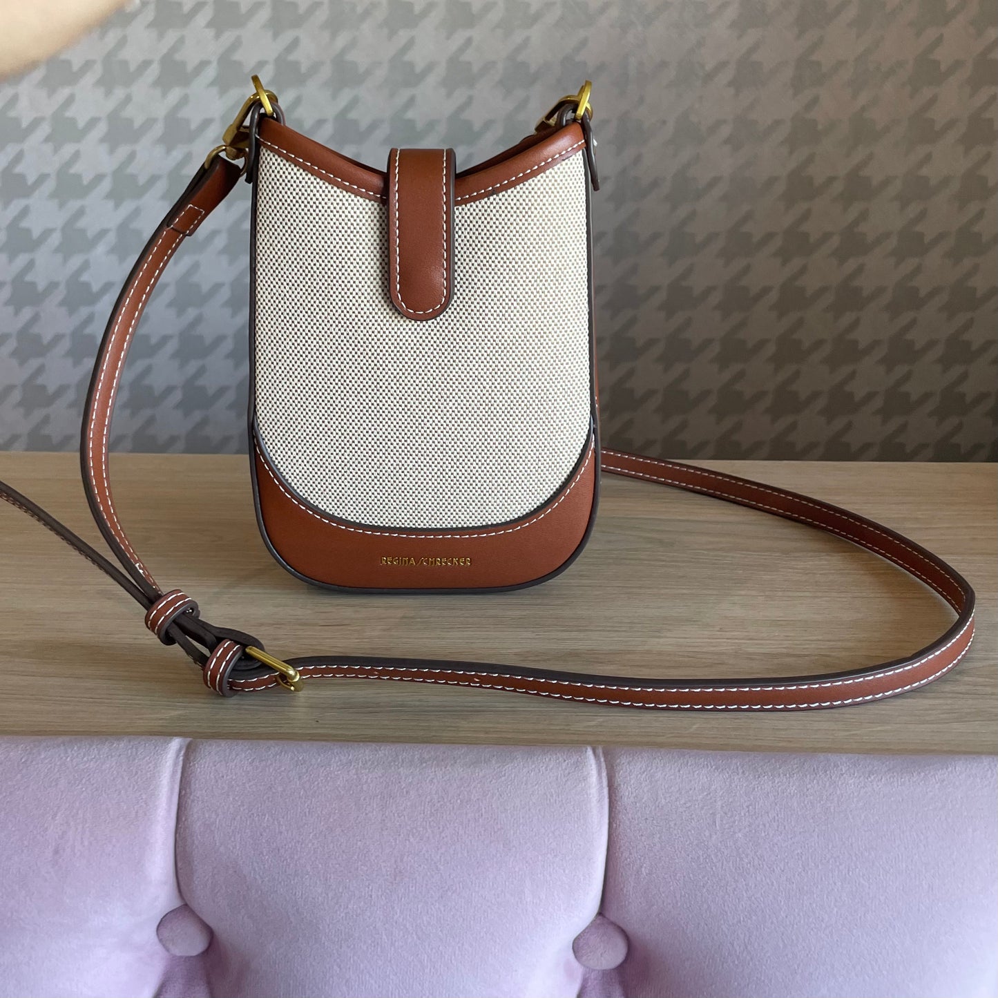 Mala Regina Schrecker Chocolate