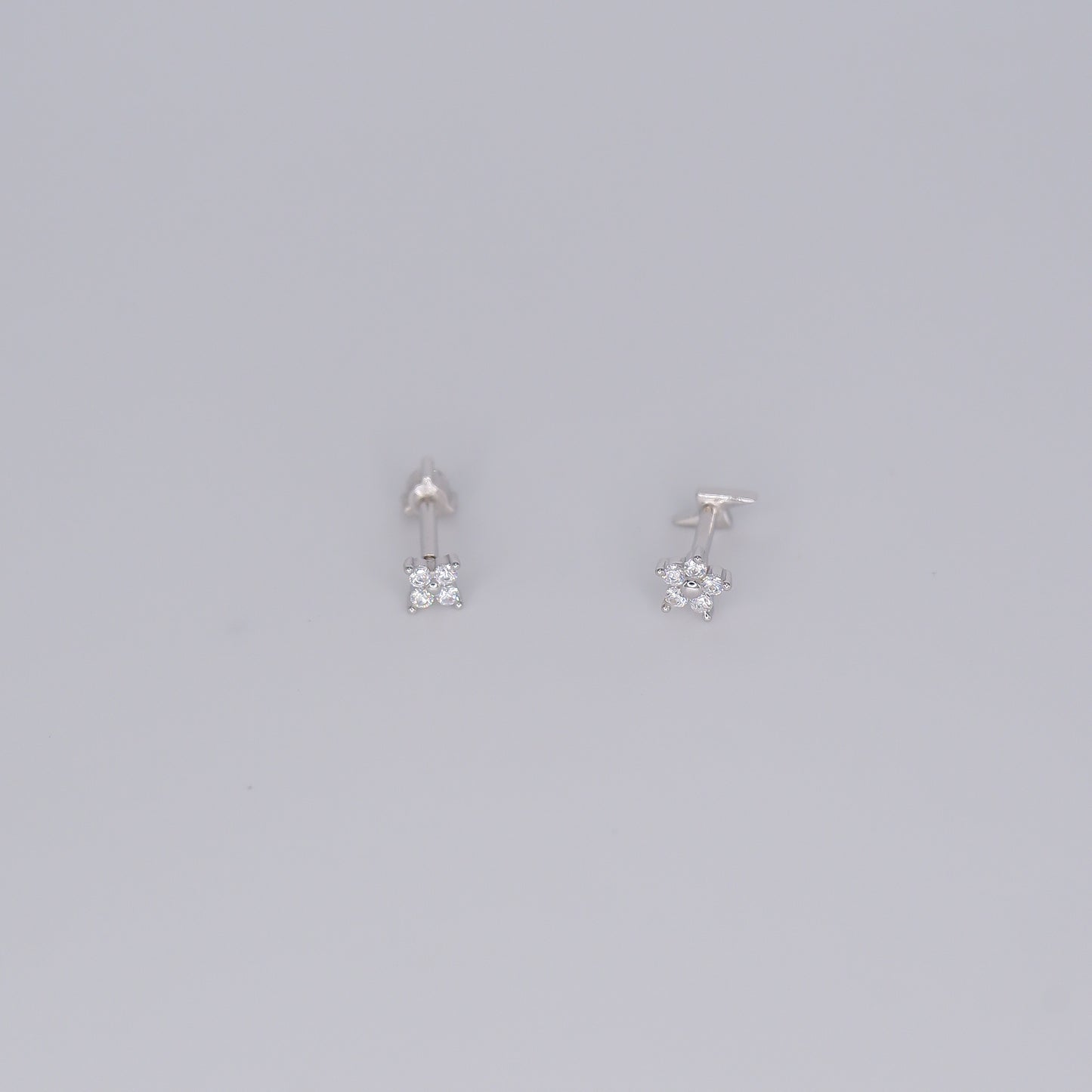 Piercings Achatados Prateados #15 Flores