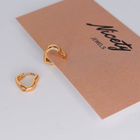 Mini Argola 7,5mm Aço Inoxidável Corações