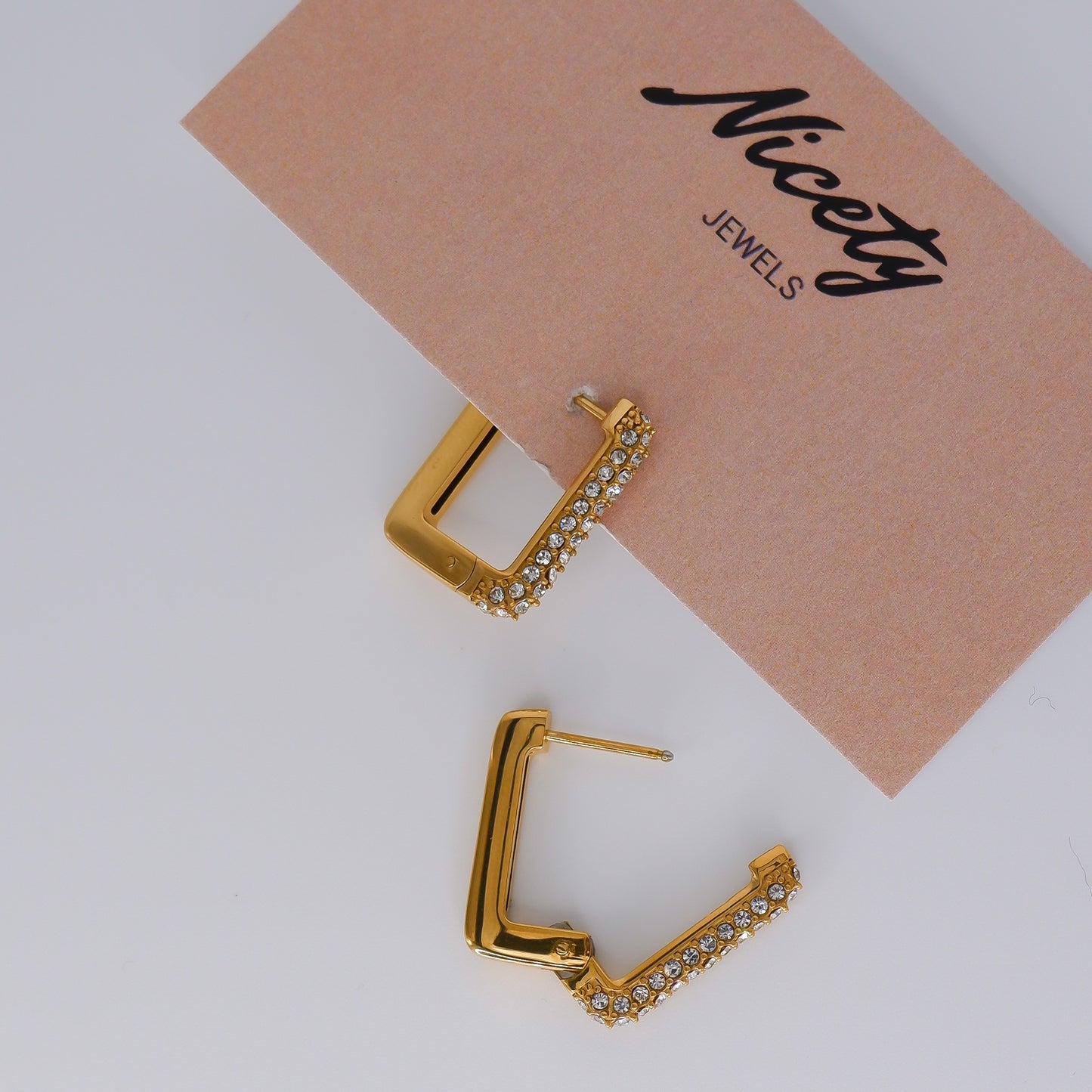 Argola Dourada Brilhante Quadrada