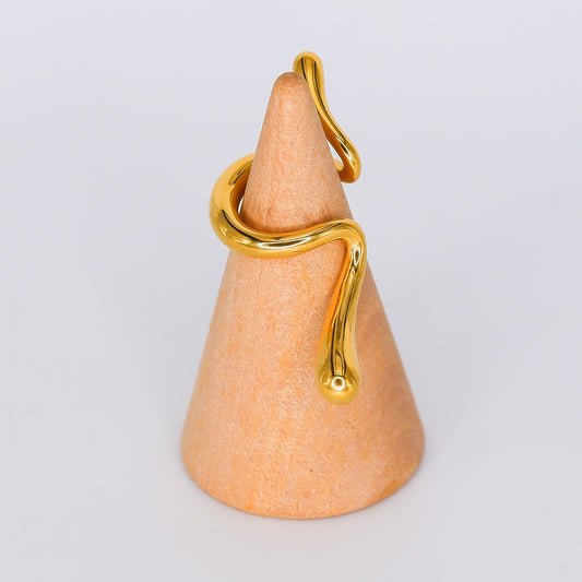 Earcuff Curvo Dourado