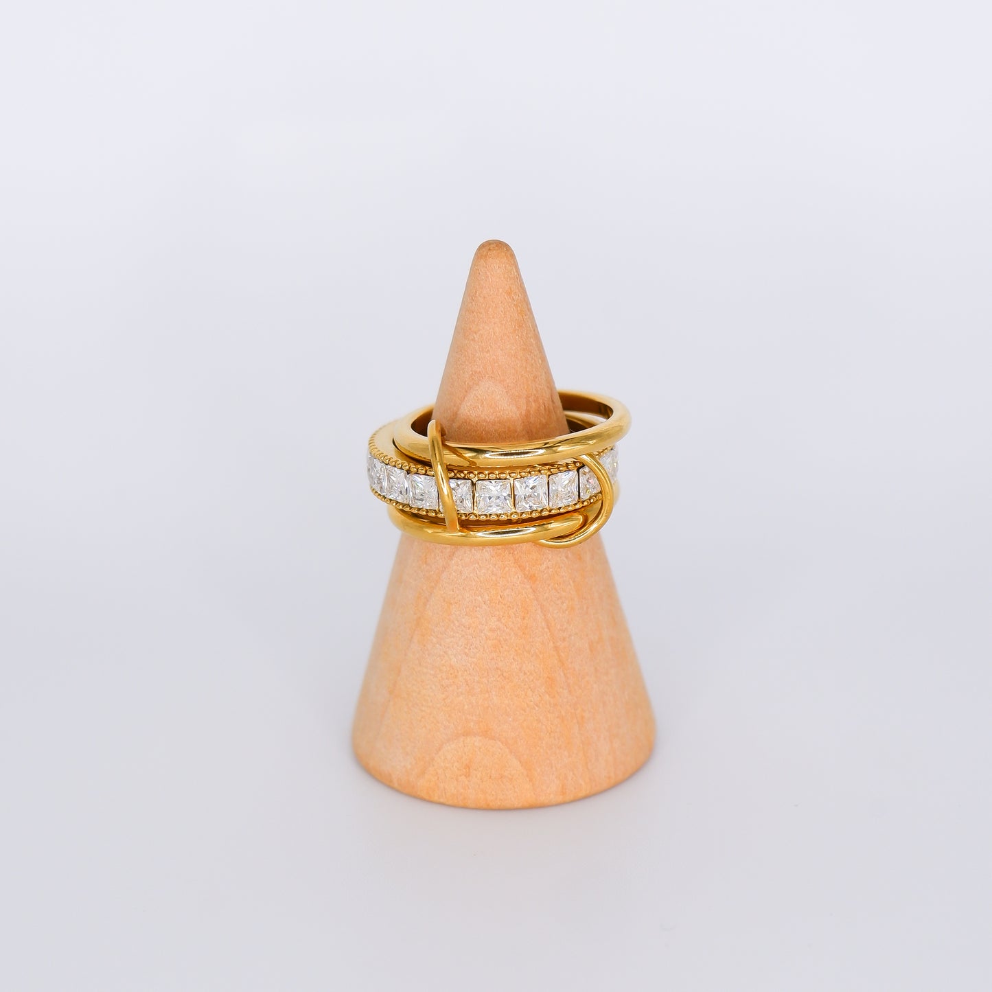 Anel Aço Inoxidável Triplo com Brilhos Dourado