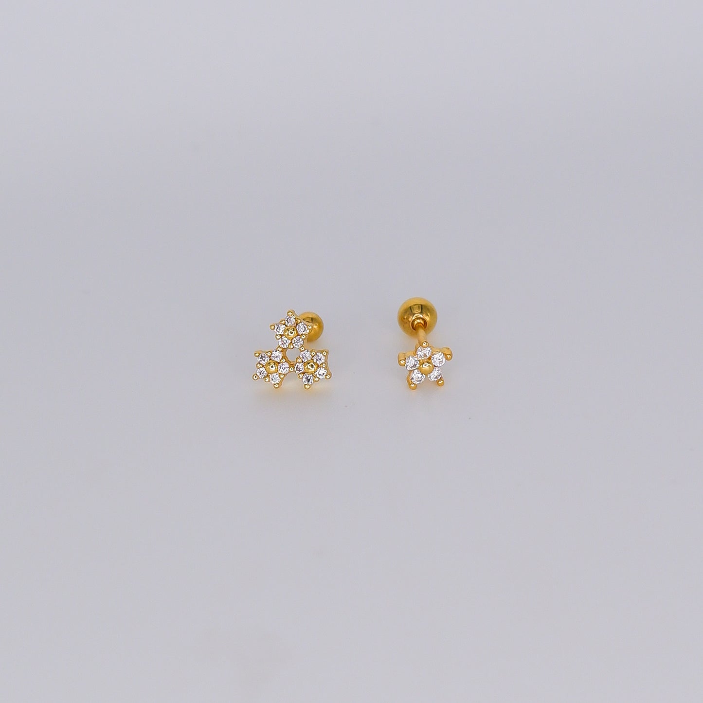 Piercing Bolinha 3 Flores e Flor 5 Brilhos