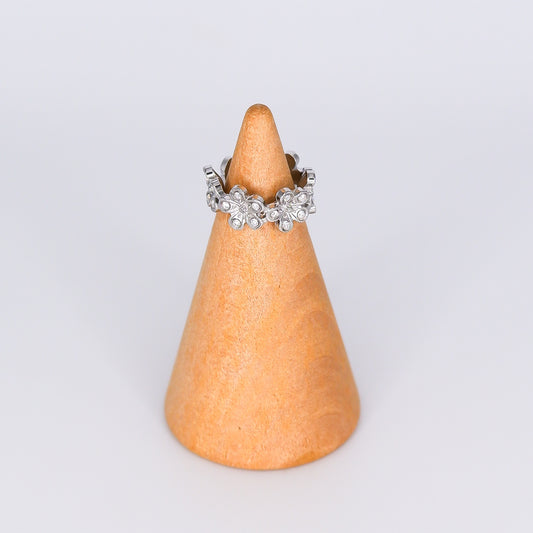Earcuff Flores Prateada