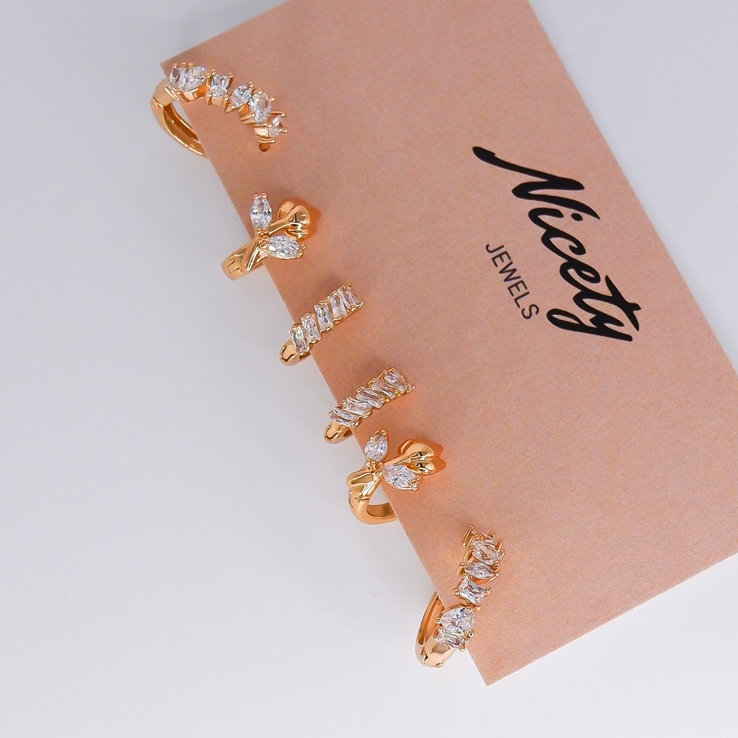 Pack Dourado com Brilhos e Túlipa