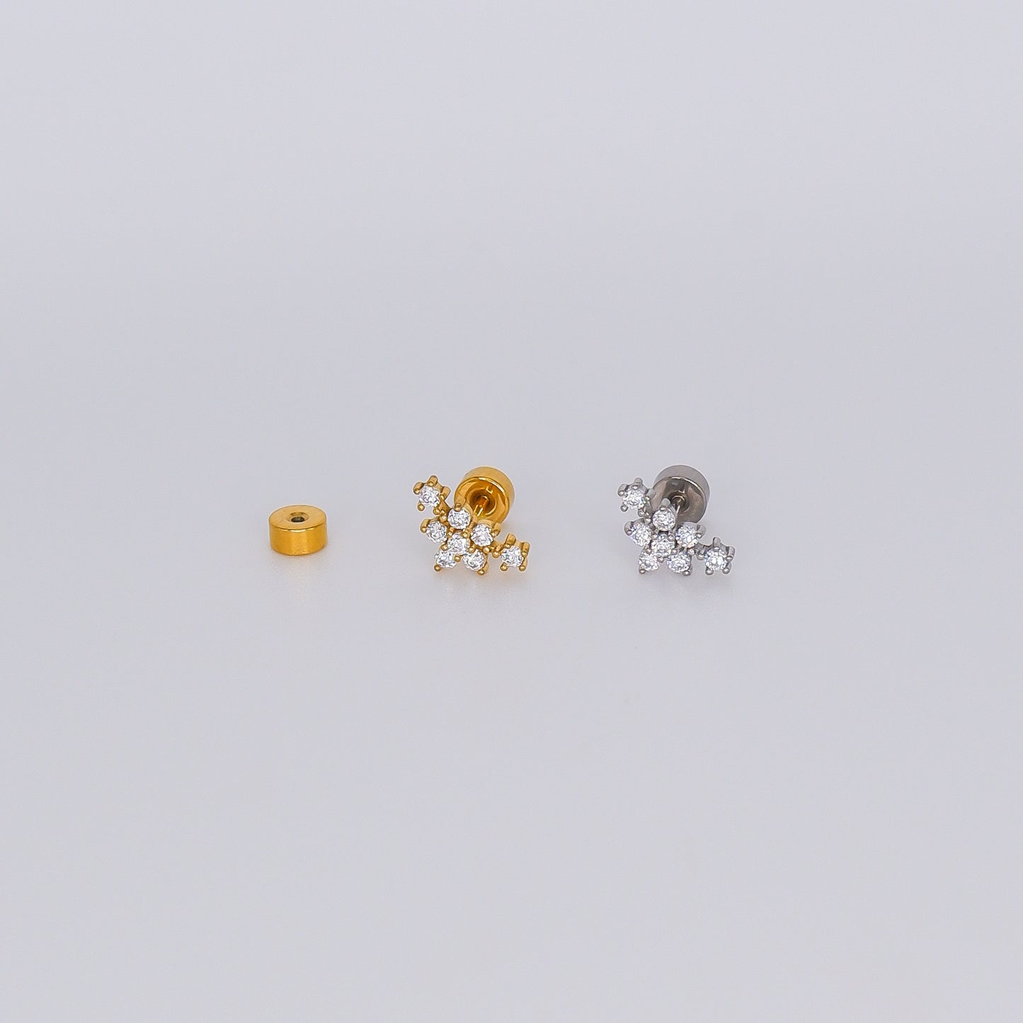 Piercing Aço Inoxidável 1 Flor e 2 Brilhos