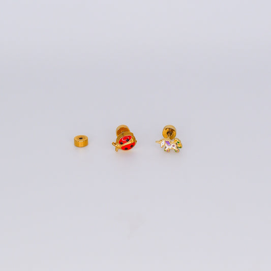 Piercing aperta atrás Joaninha e Unicórnio