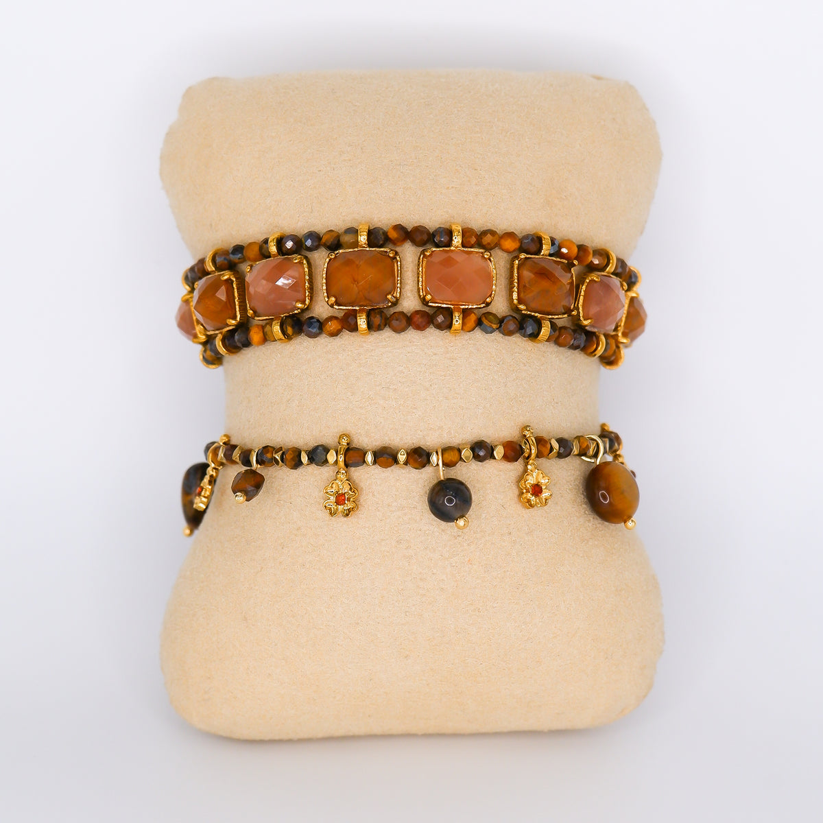 Pulseira Aço Inoxidável Larga e Pendentes