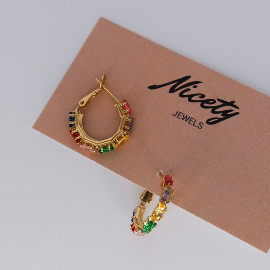 Argolas Douradas com Cores