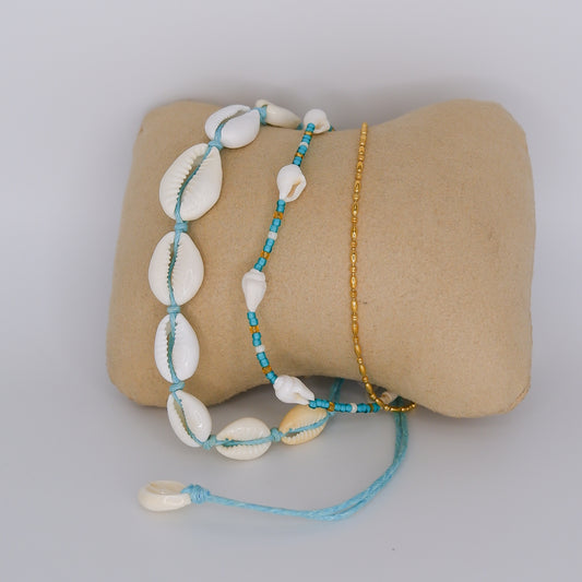 Pulseira Pé Dourada Beijinhos, Búzios e Malha