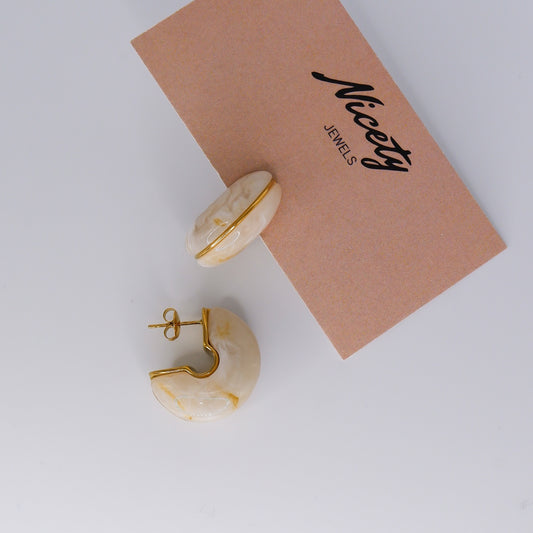 Argola Branca com Risco