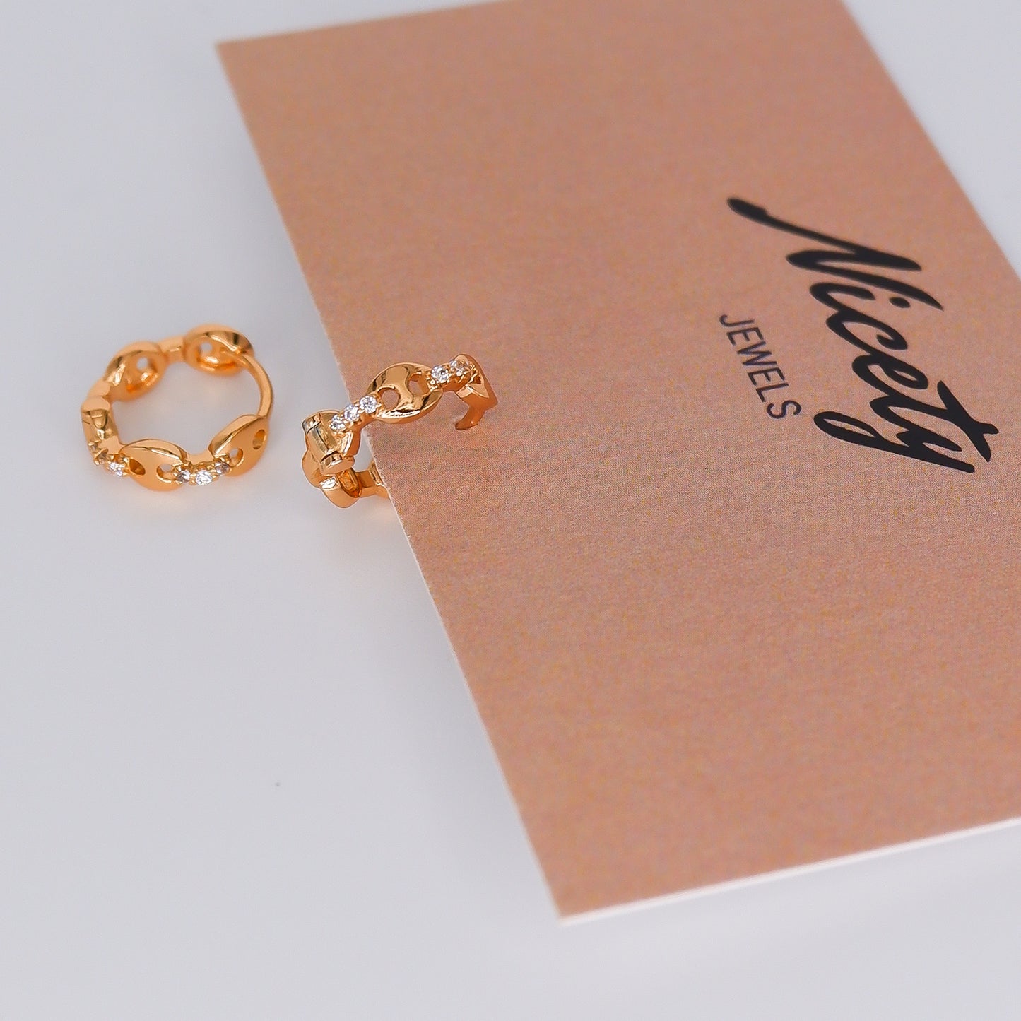 Argola Hipoalergénica Irregular