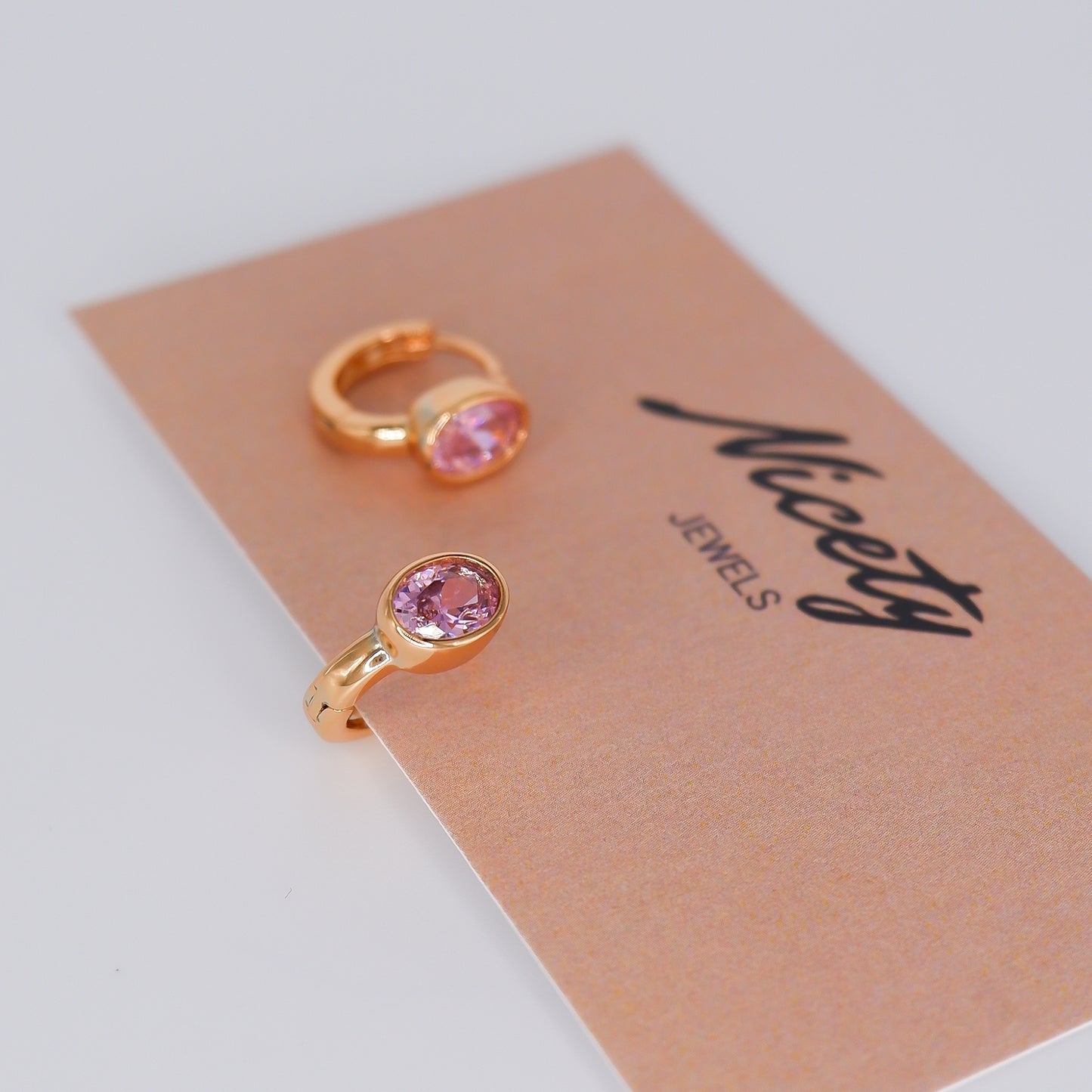 Argola Hipoalergénica Bola Rosa bébé