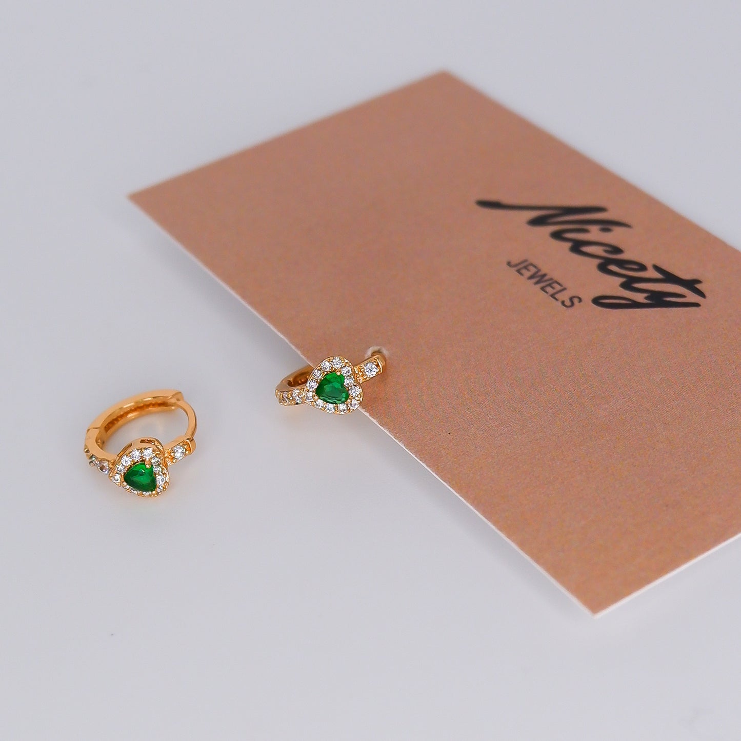 Argola Hipoalergénica 1 Coração Verde