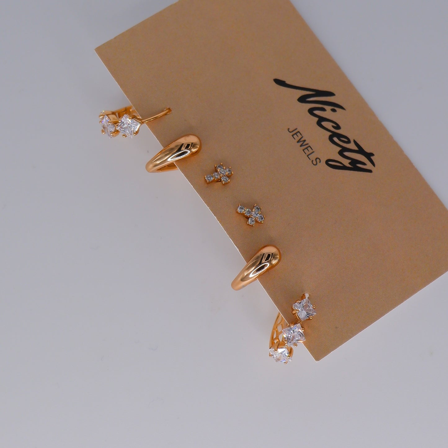 Pack Dourado com Brilhantes com Cruz