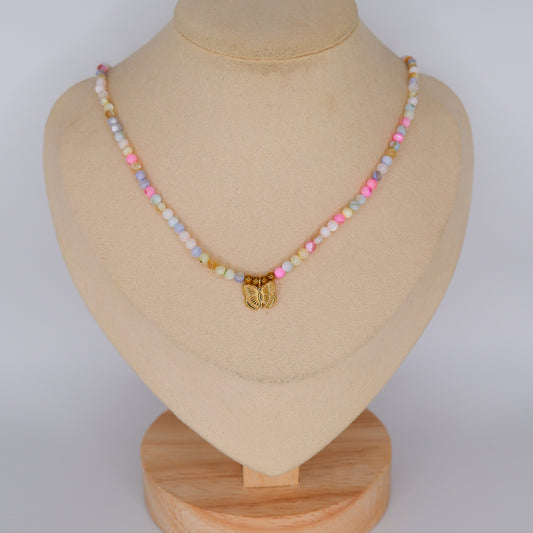 Colar Miçangas Multicolor com Borboleta